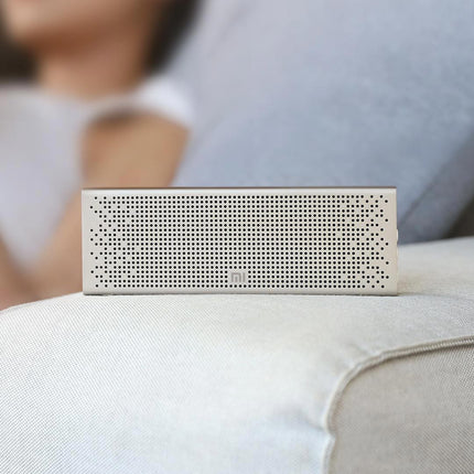 Consumer Electronics|Compact Bluetooth Speaker|Shock Sound Effect, Compact and Convenient 5.0 Speaker